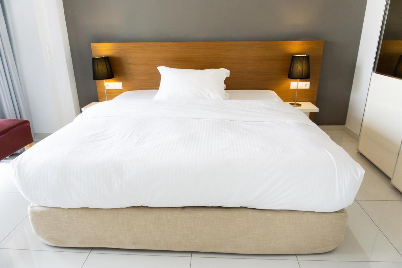 City Loft Hotel Patras Extérieur photo